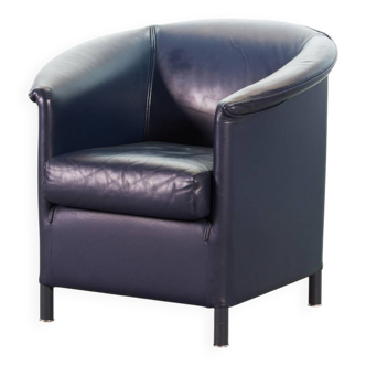 Fauteuil club en cuir souple bleu pétrole Wittmann, modèle Aura, conçu par Paolo Piva