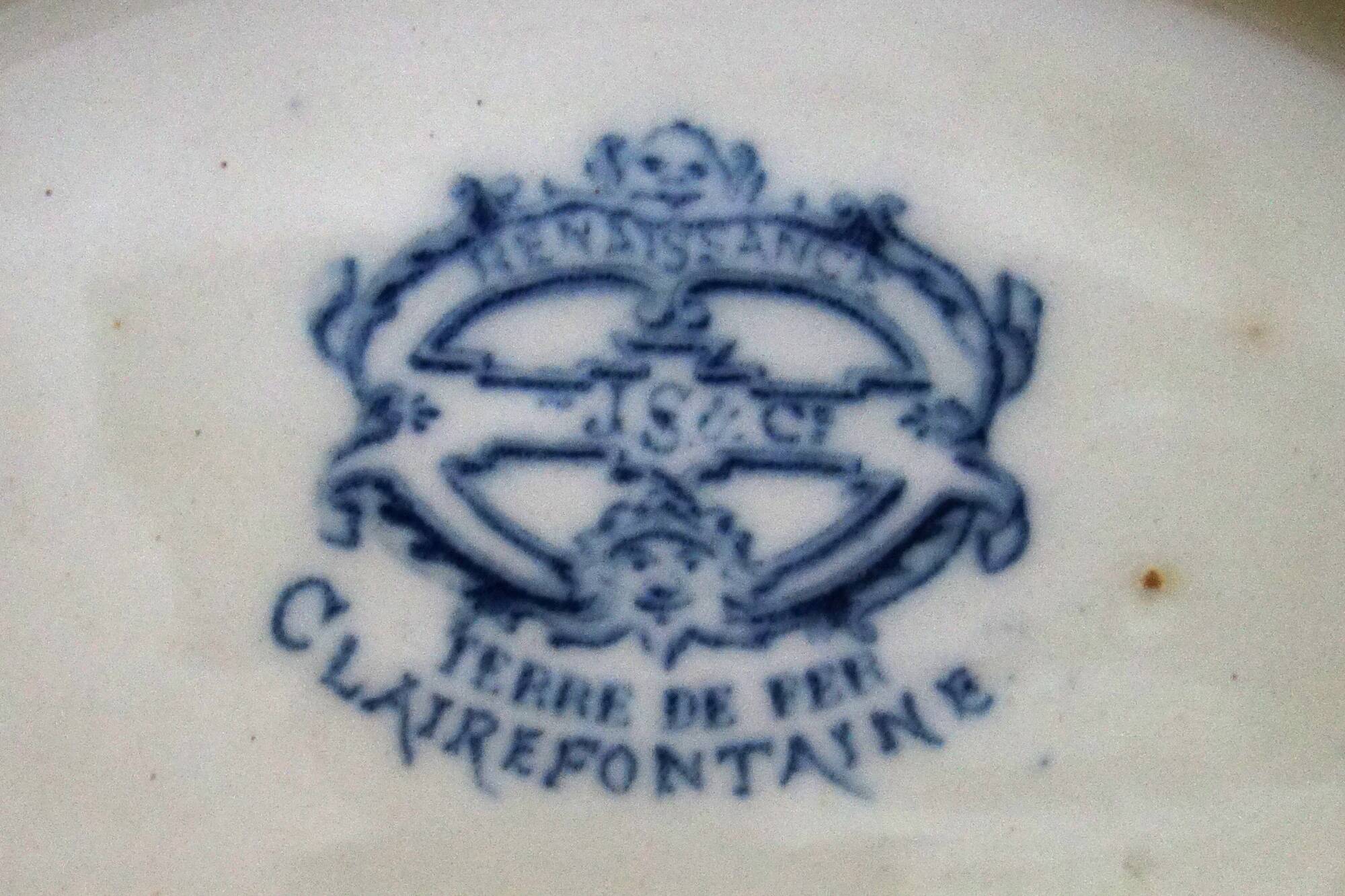 Large Renaissance earthenware tureen from Clairefontaine JS & Cie, 19th century.