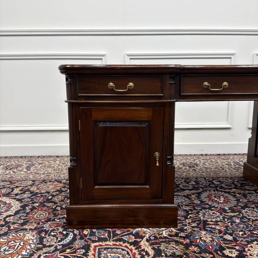 Classic English Desk with Black Leather
