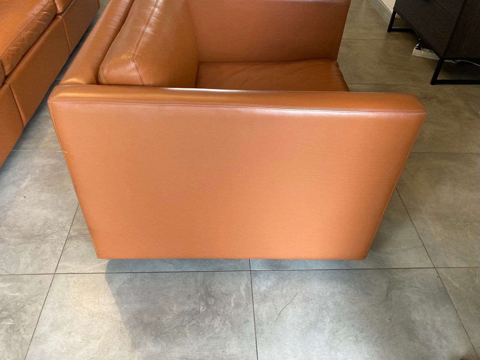 Gold leather salon by Charles Pfister for Knoll 1970