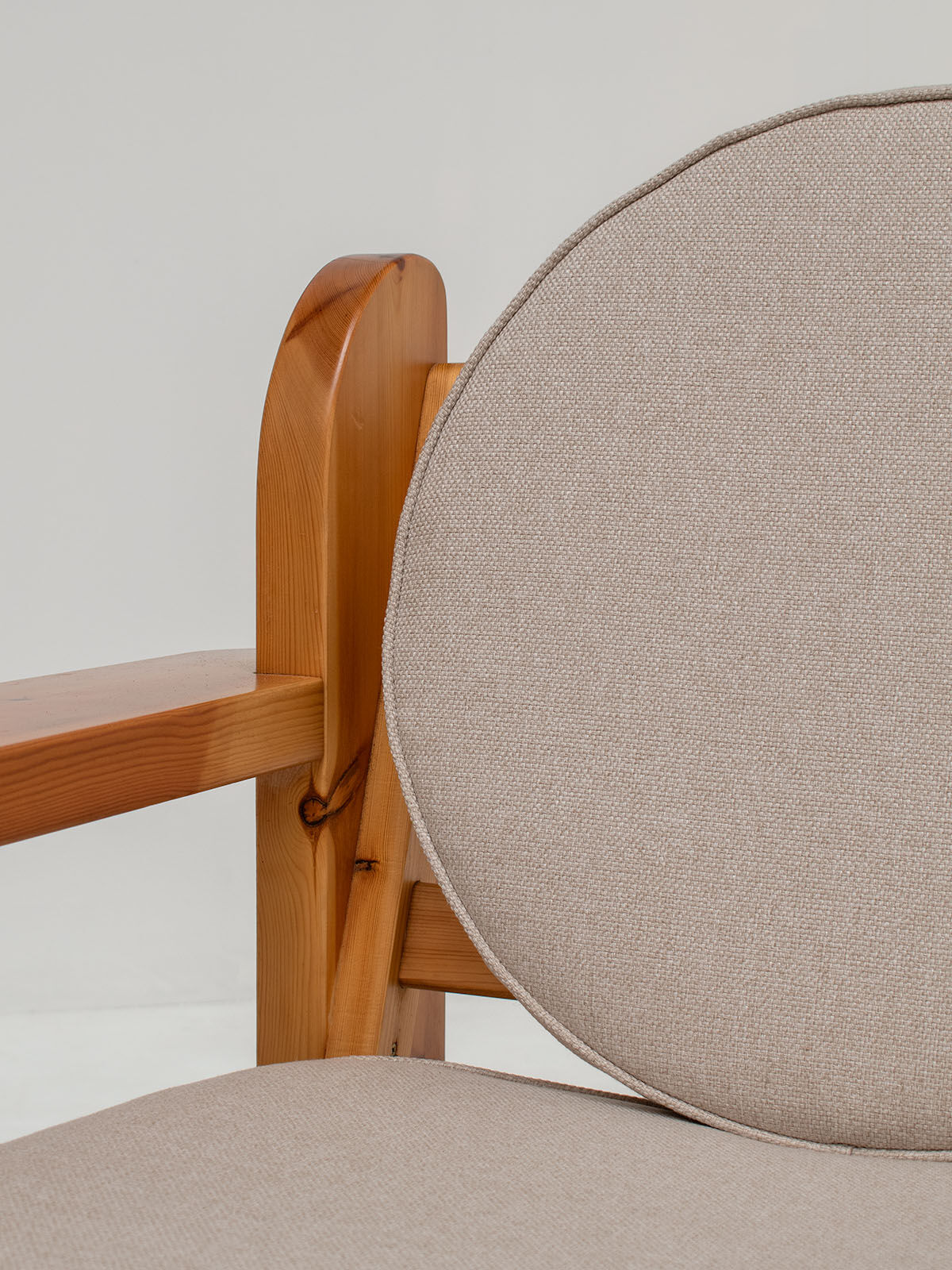 Pair of solid pine lounge chairs, italy 1970s