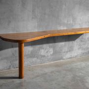 Table console par Charlotte Perriand, France, années 1950.