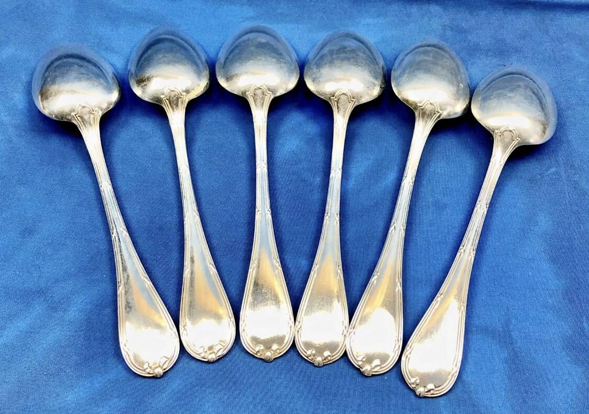 6 cuillères à soupe métal argenté Christofle modèle Rubans croisés