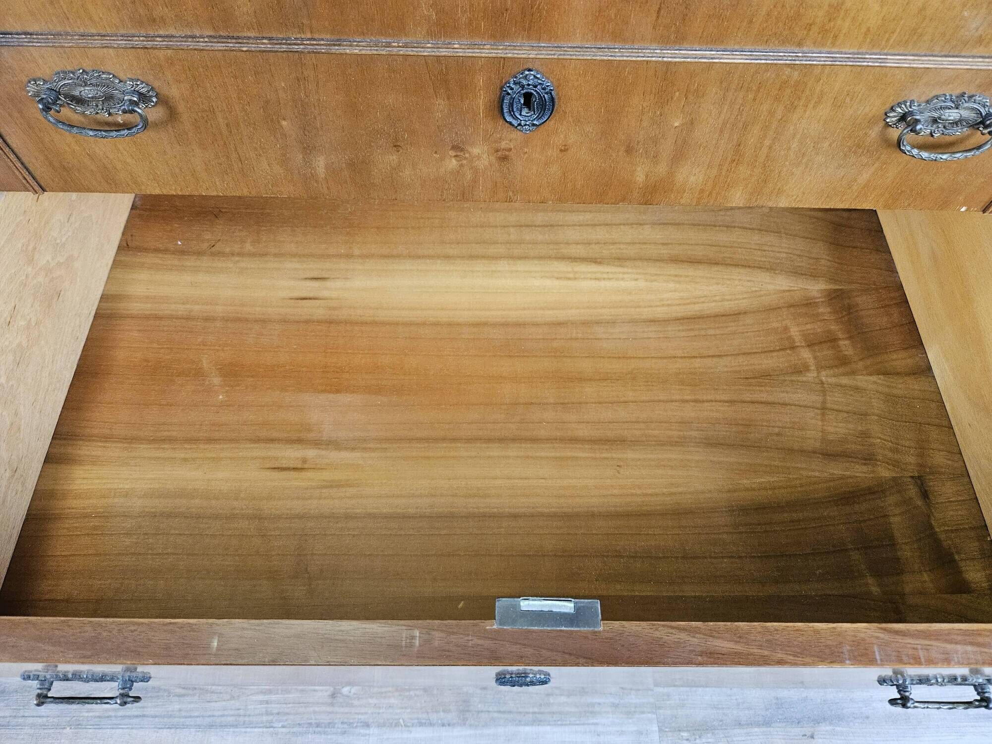 1980s chest of drawers with marble top and four drawers