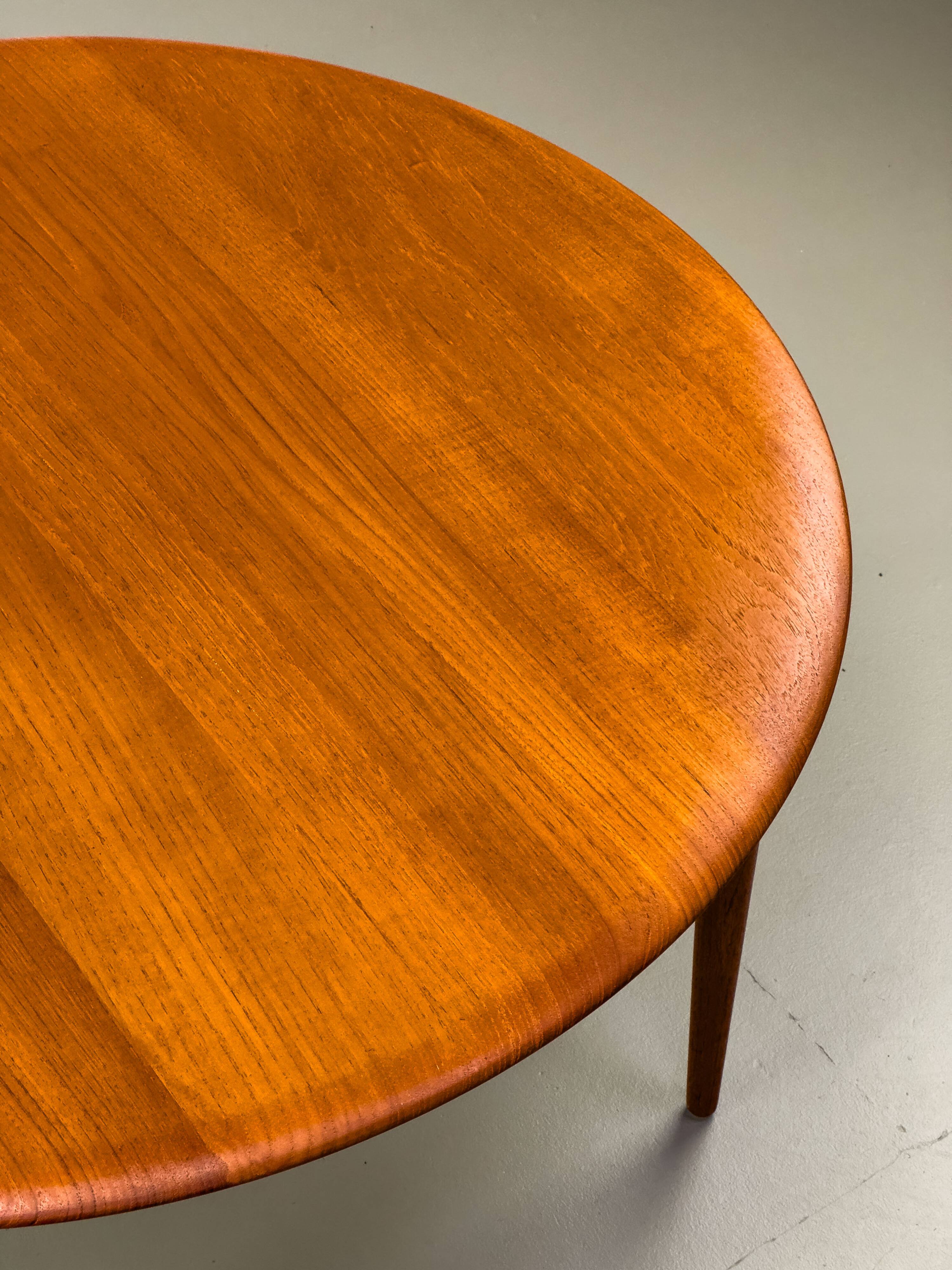 Table Basse Minerva par Peter Hvidt et Orla Mølgaard-Nielsen pour France and Son, années 1960