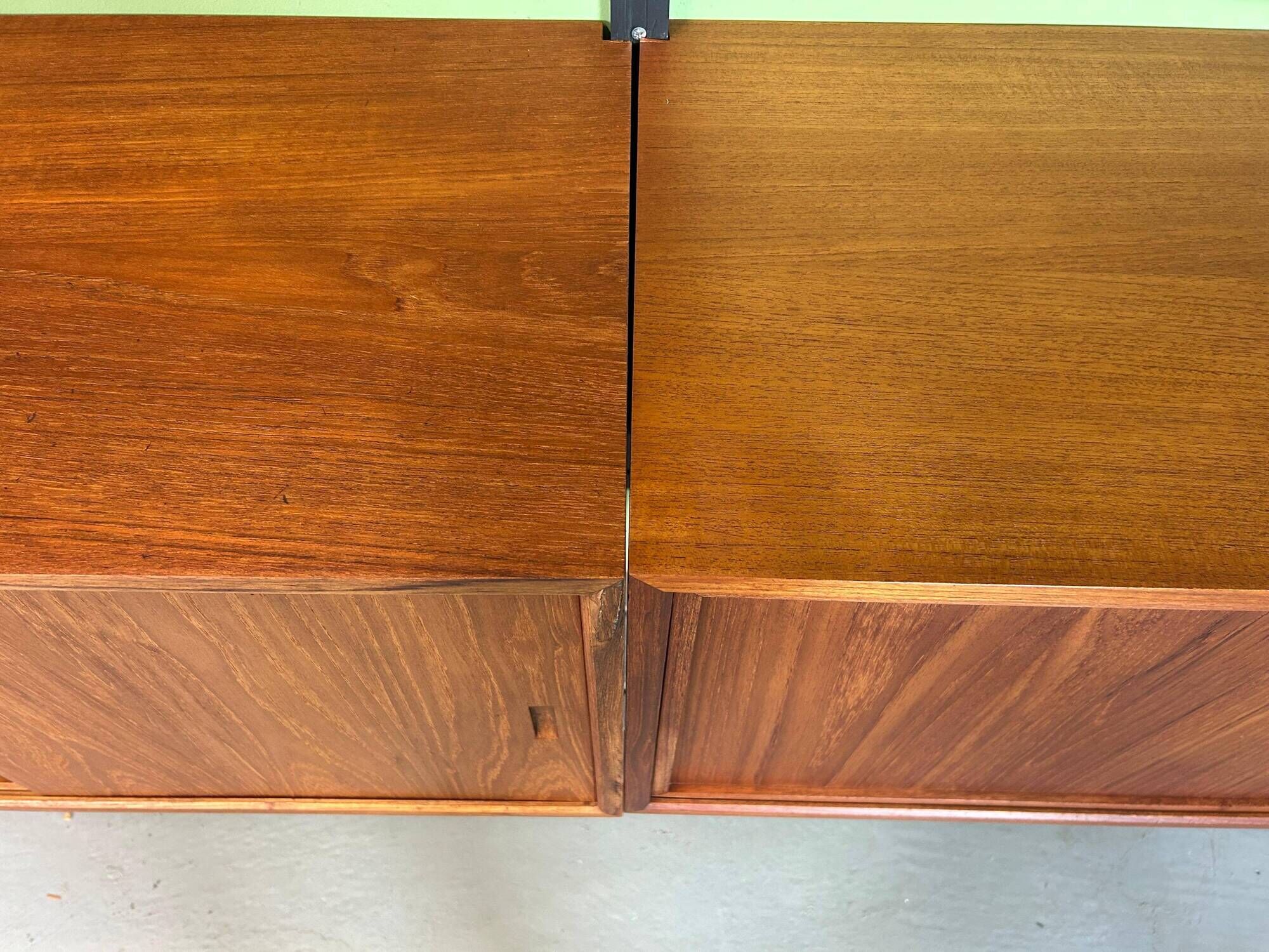 Poul Cadovius Mid- Century Modern Modular Teak Wall Unit Shelving for Cado