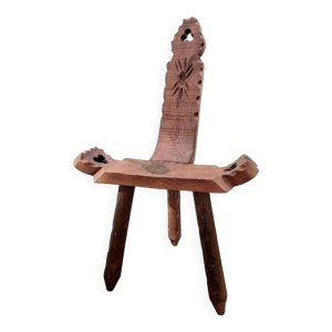 Chaise tripode en bois
