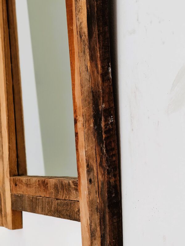 Miroir en bois recyclé