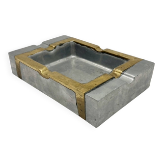 "XXL Ashtray" – David Marshall, 1970s