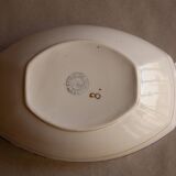 Sopera de porcelana antigua. Manufactured in Spain in the decade of 1920.