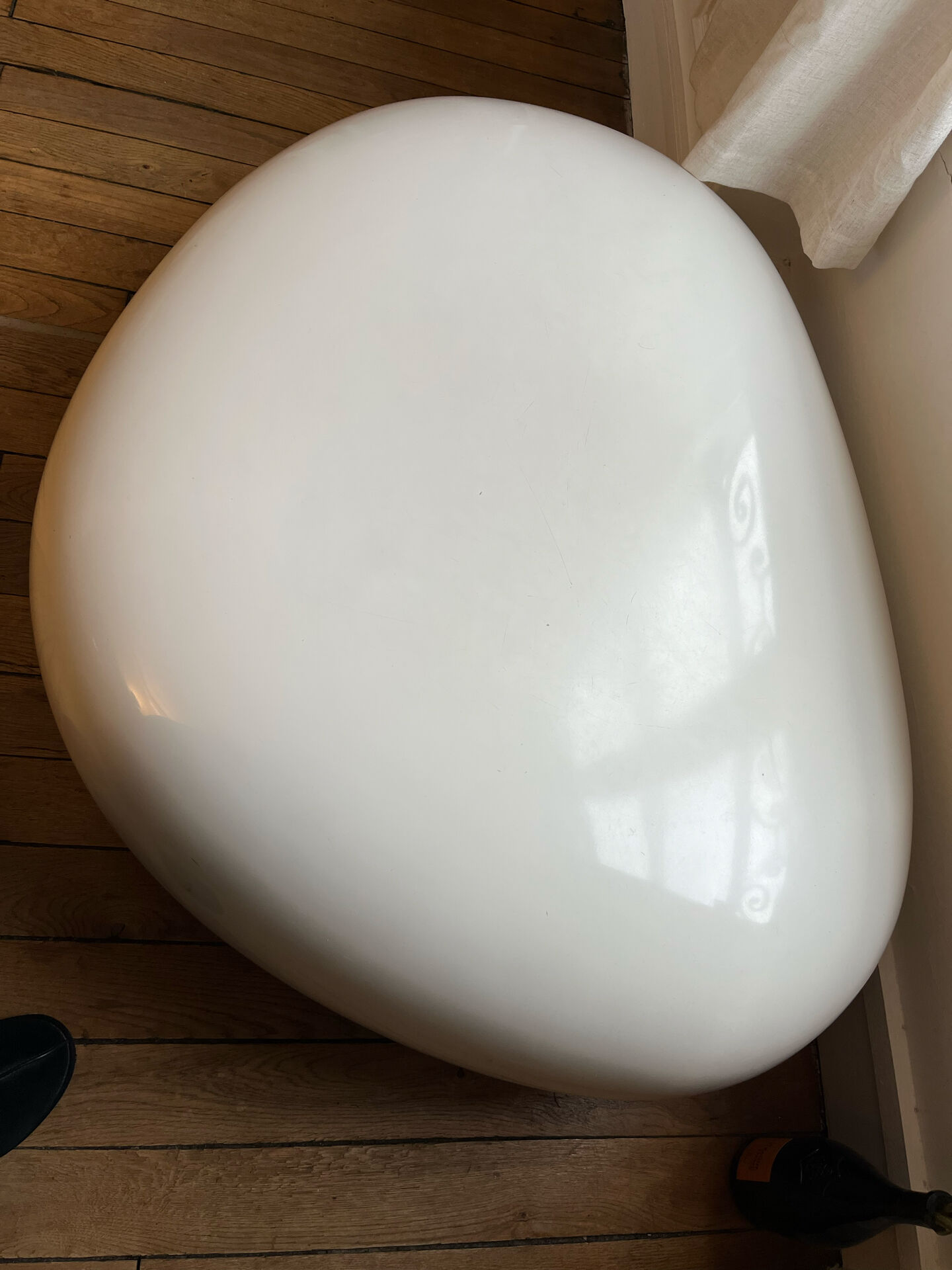 Koishi coffee table/pouffe Naoto Fukasawa