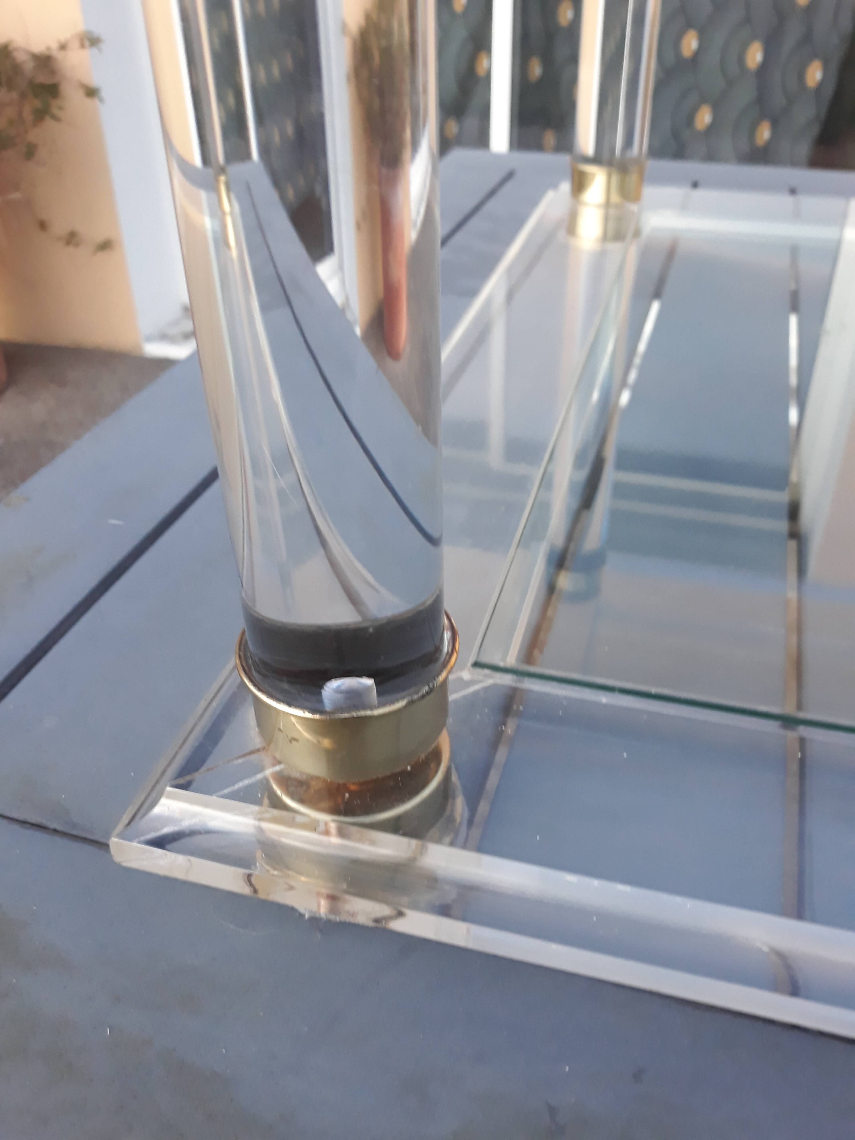 Vintage 1970s design glass and plexiglass coffee table.