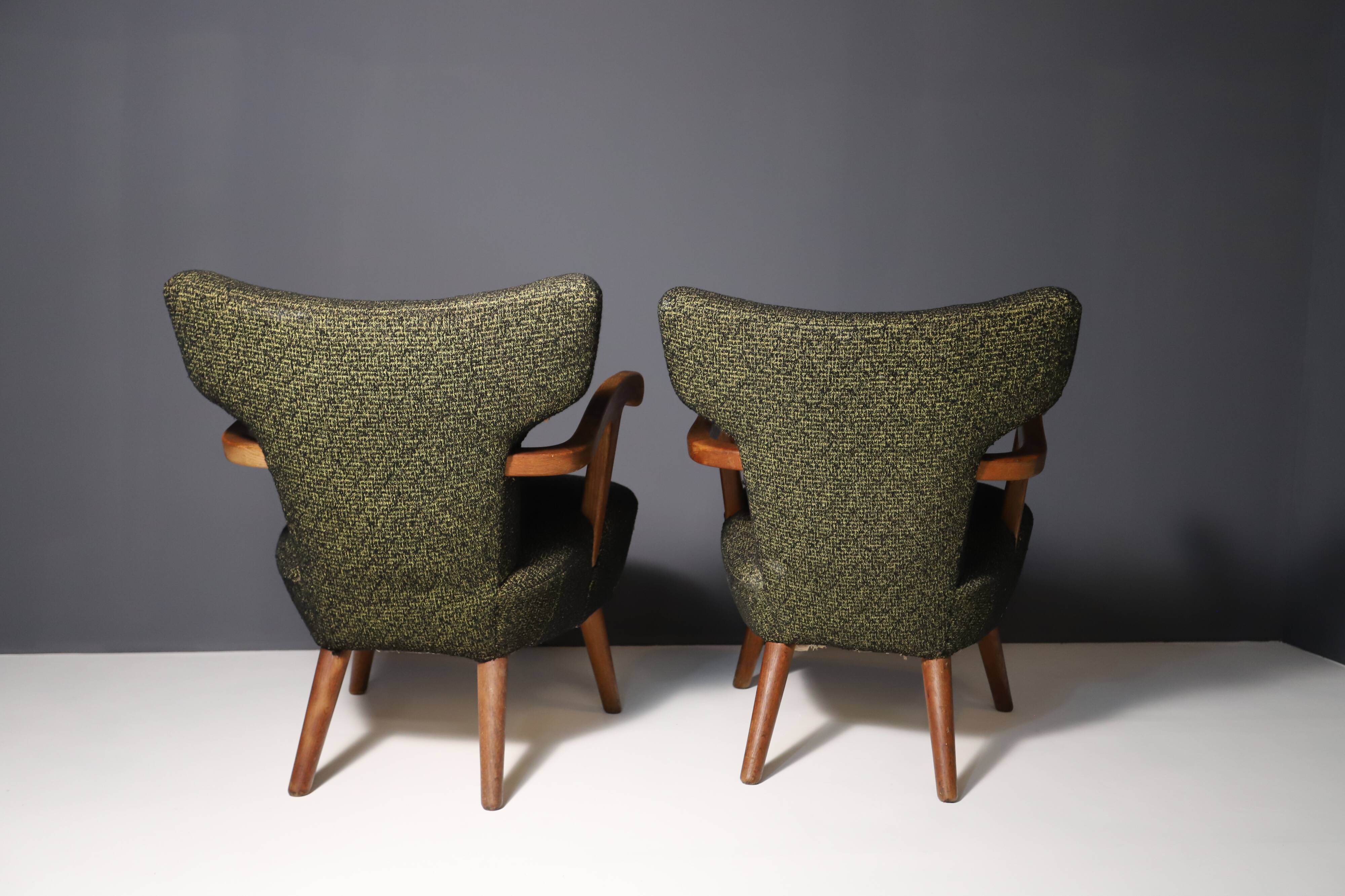 Pair of mid century wingback armchairs, Czechoslovakia, circa 1940´s