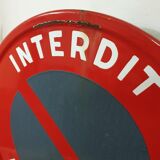 Panel Prohibition to park