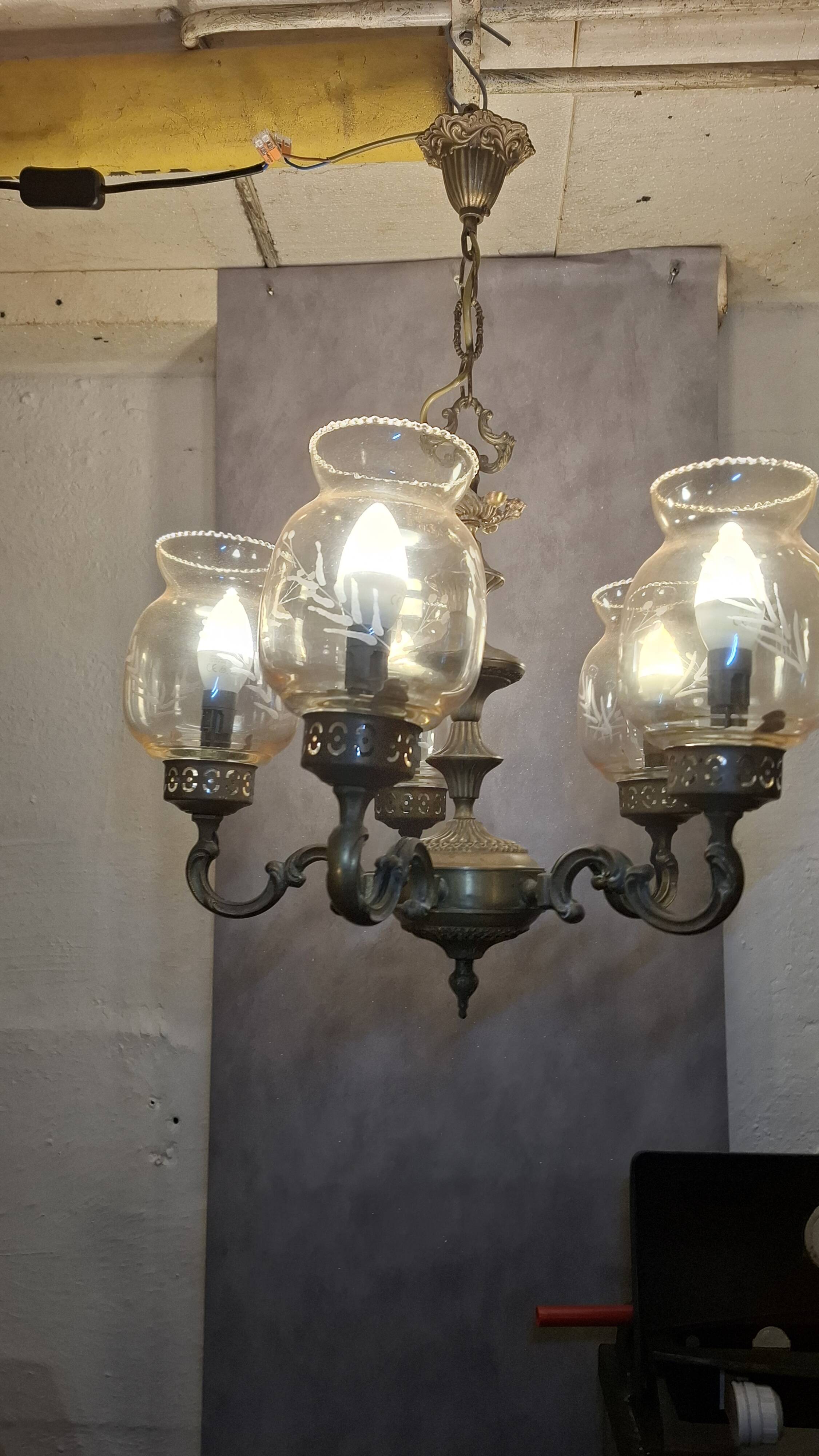 Lustre