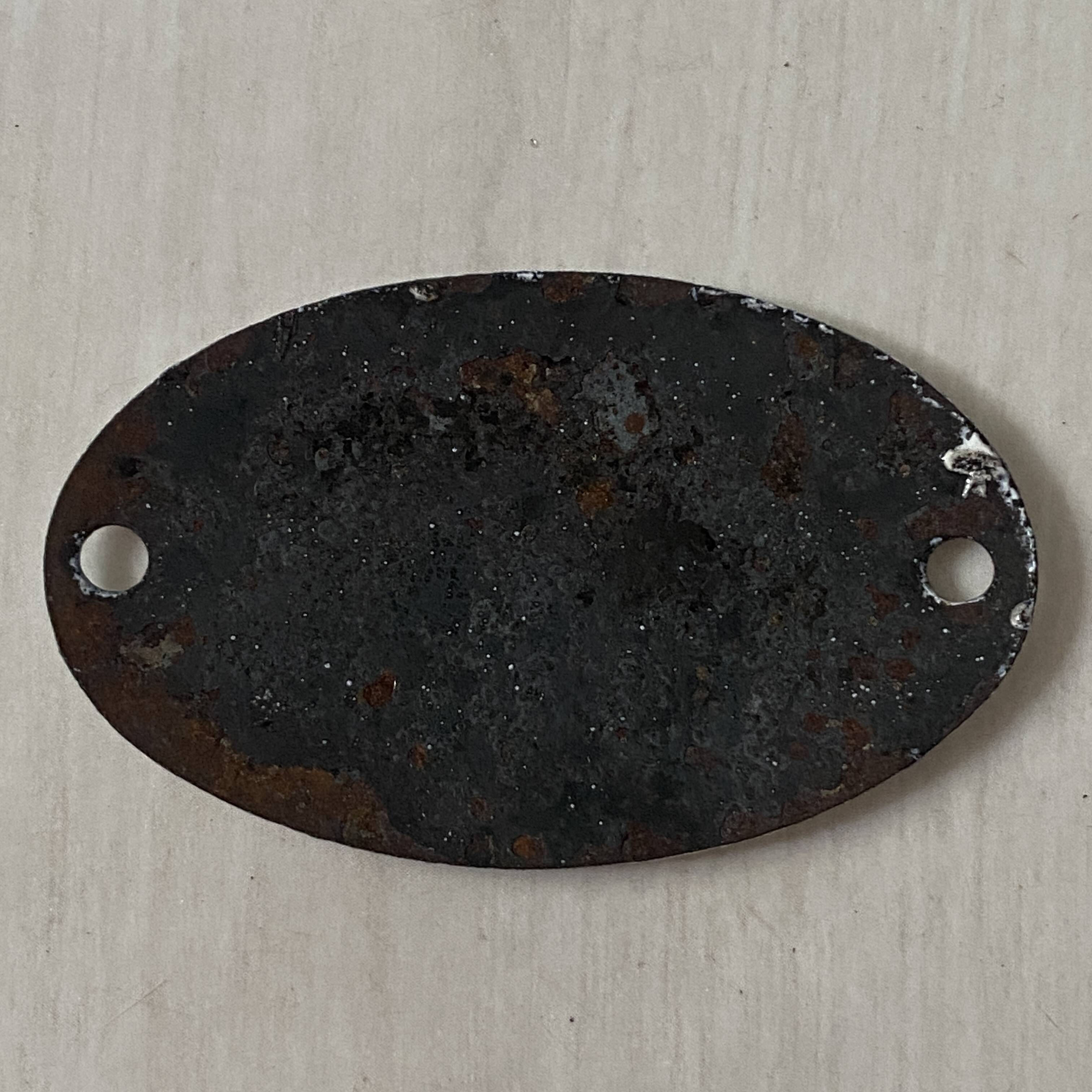 Small old enameled plaque number 8