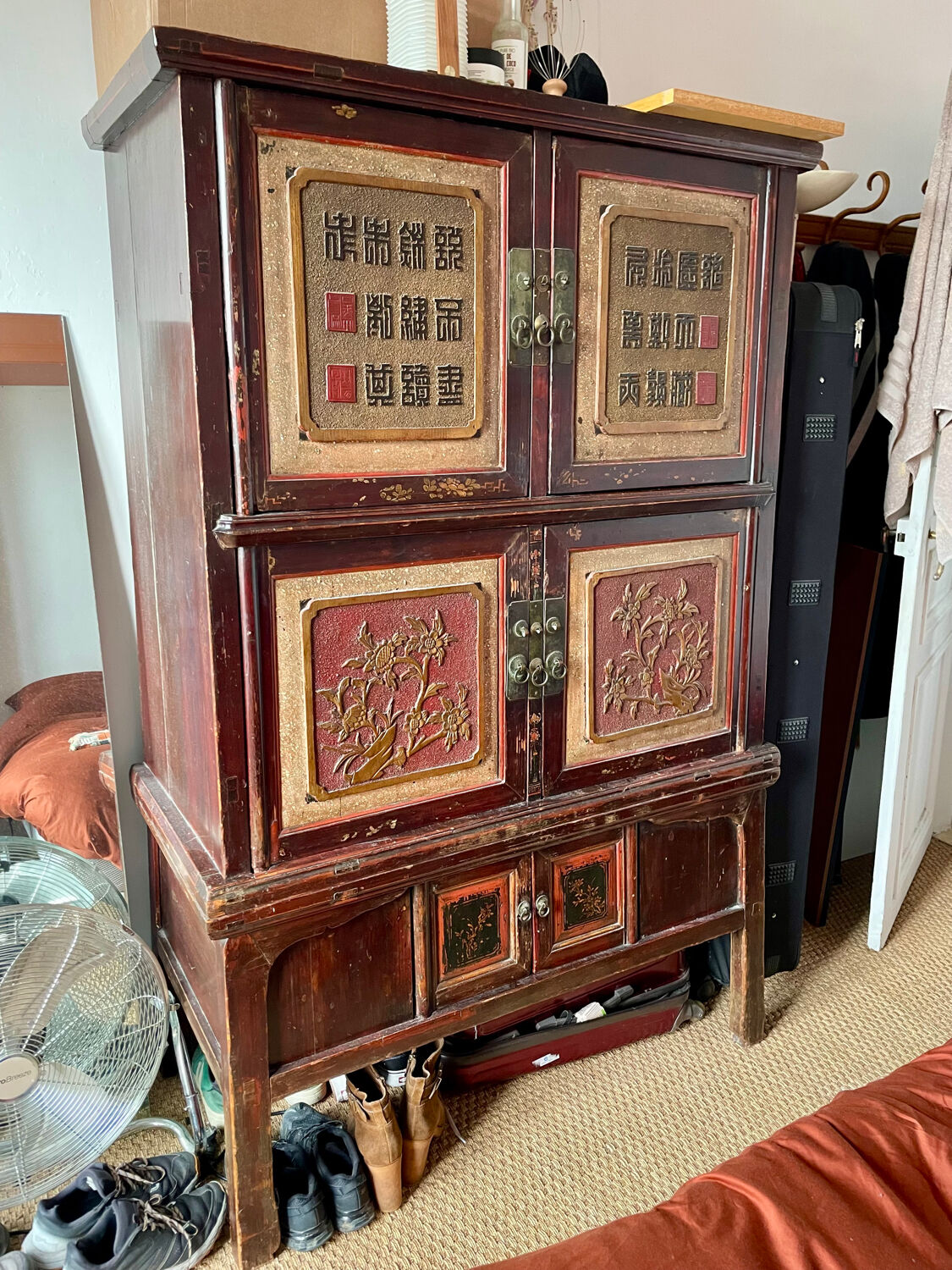 Chinese furniture