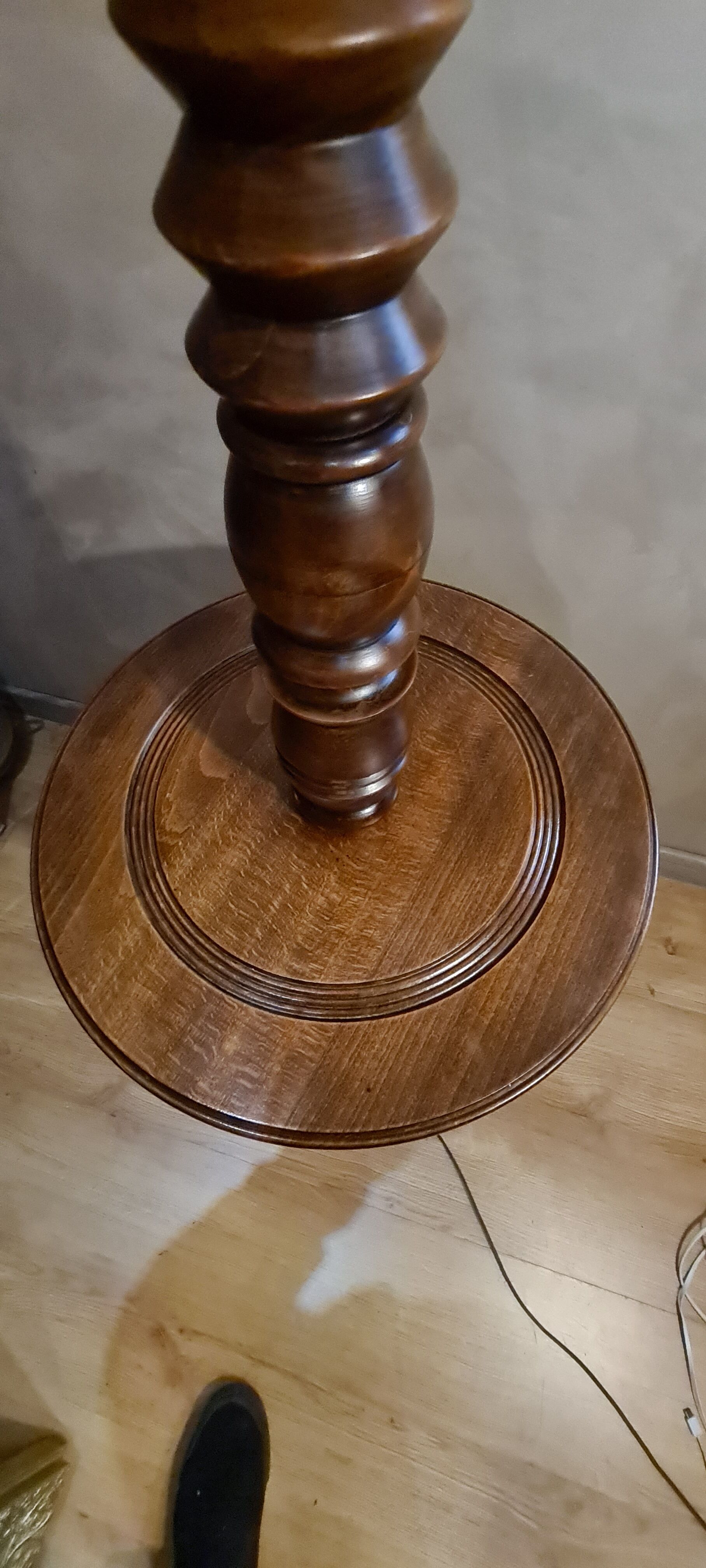 Turned wooden floor lamp 1940 to 50