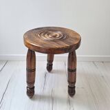 Solid wood tripod stool