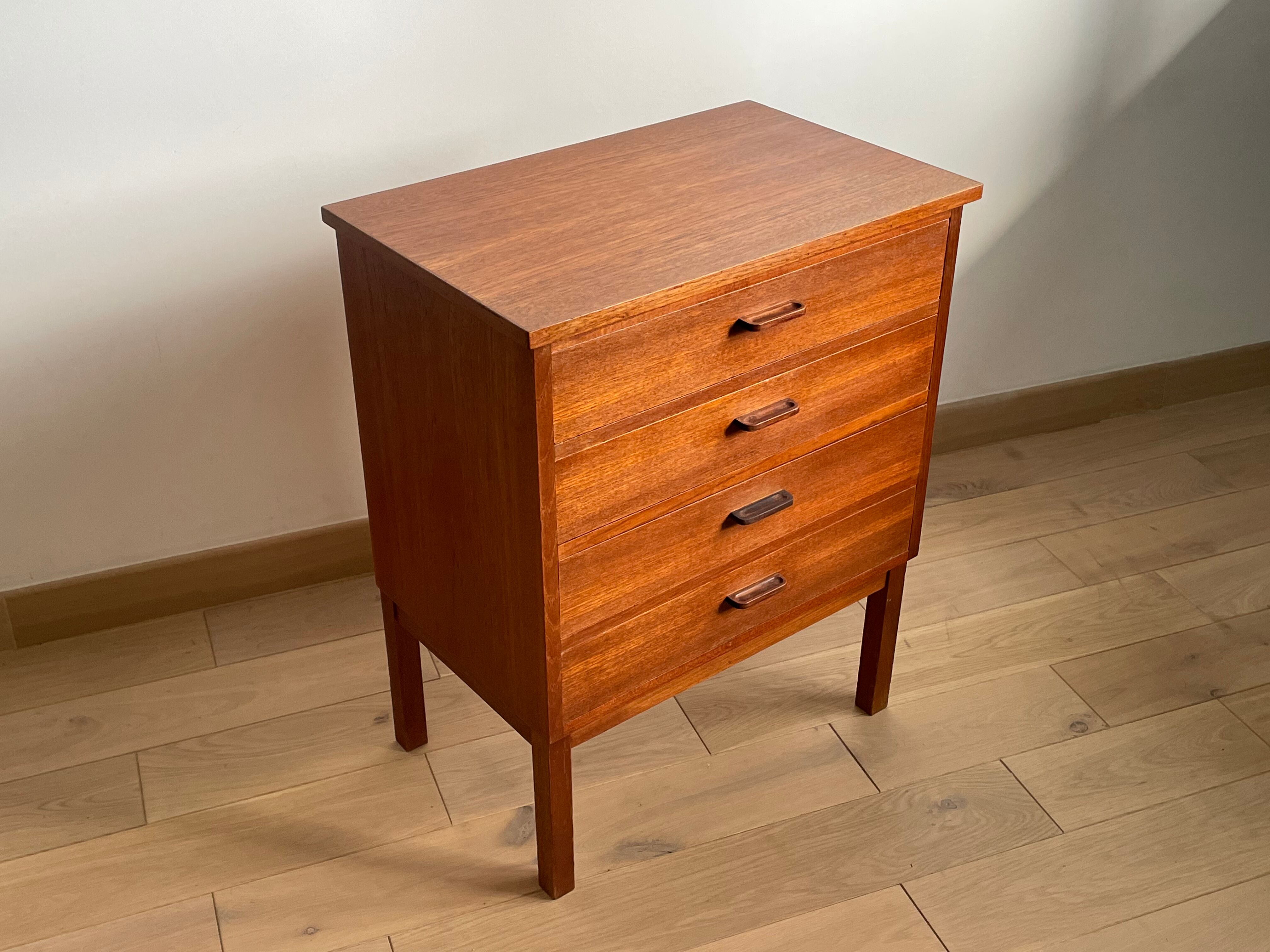 Commode scandinave en teck Soborg Mobler