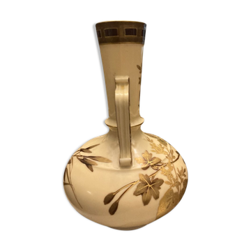 Flattened ball shaped vase circa 1900 G.d Et Cie in Limoges