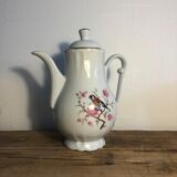 Mazagrans and coffee maker