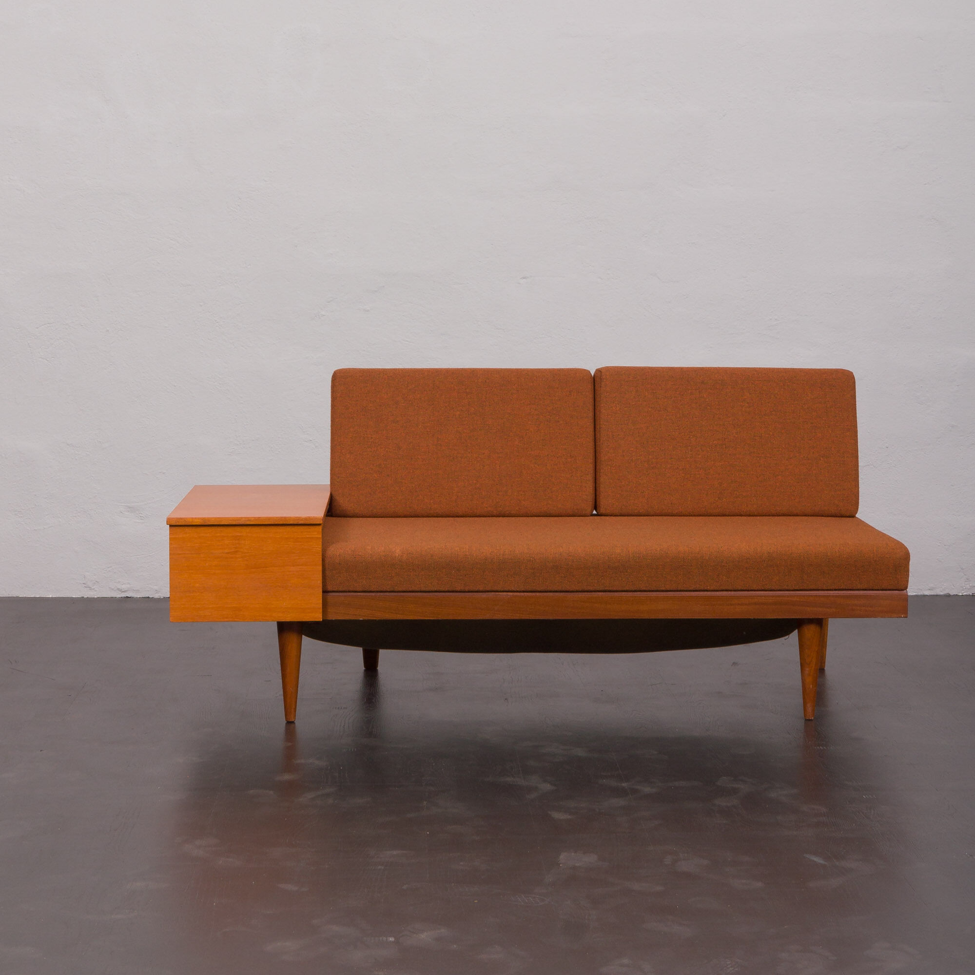 Svane daybed by Igmar Relling in original dark orange wool upholstery, Norway 1970s