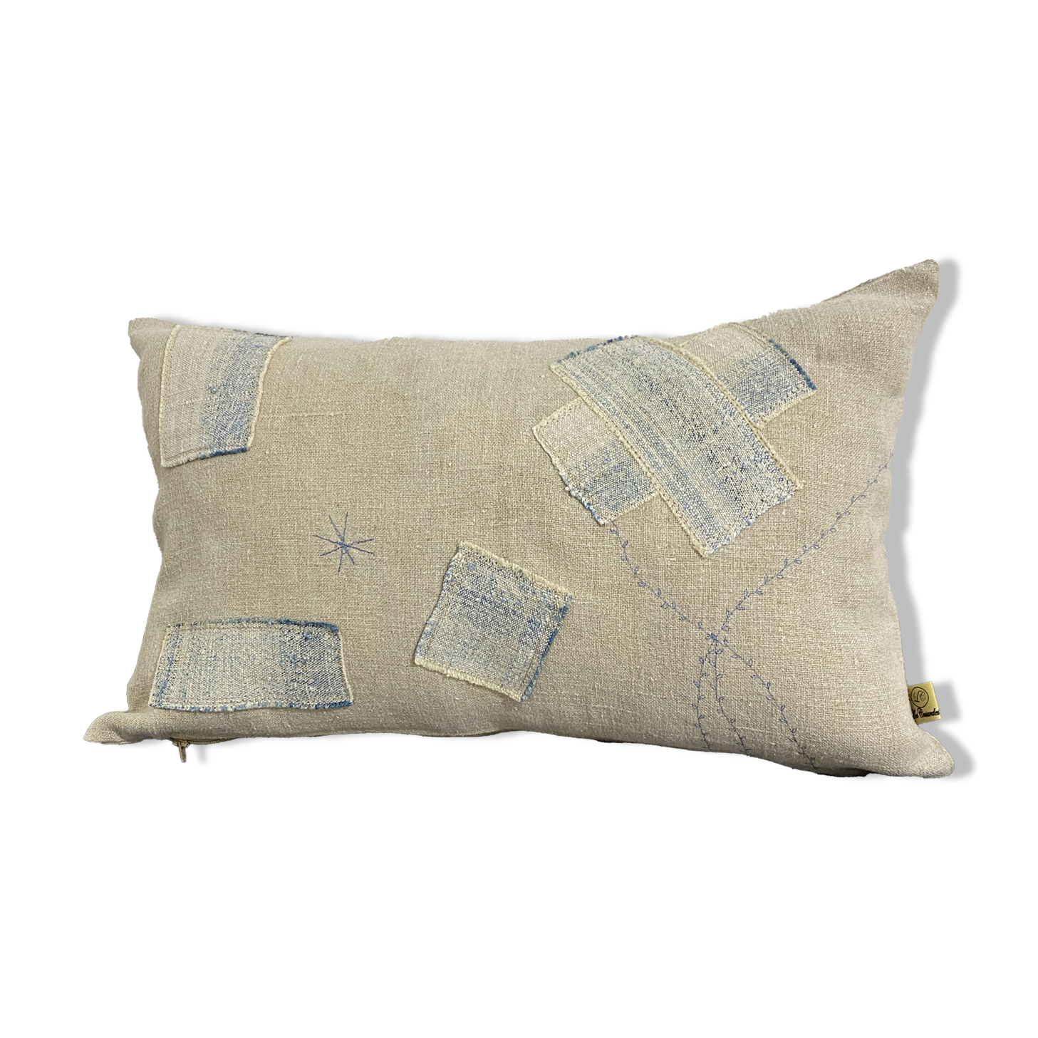 Coussin artisanal en toile ancienne style Kilim