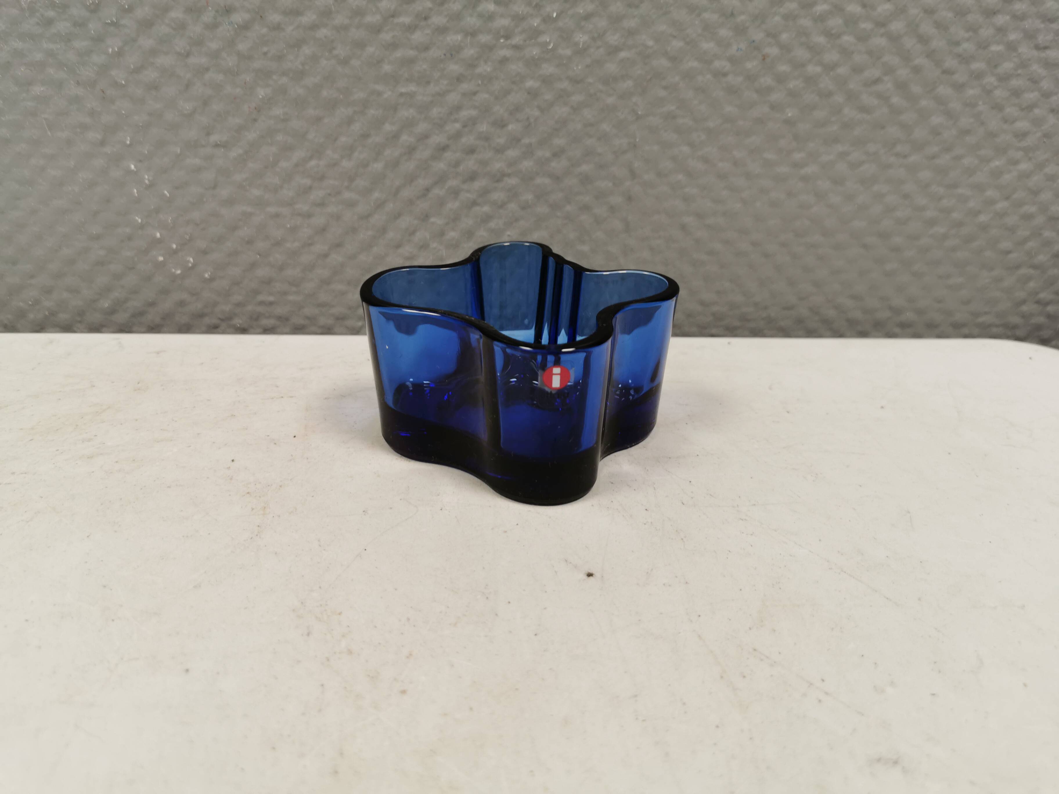 Small, stylish Alvar Aalto bowl, Finland, estimated 1980s-90s