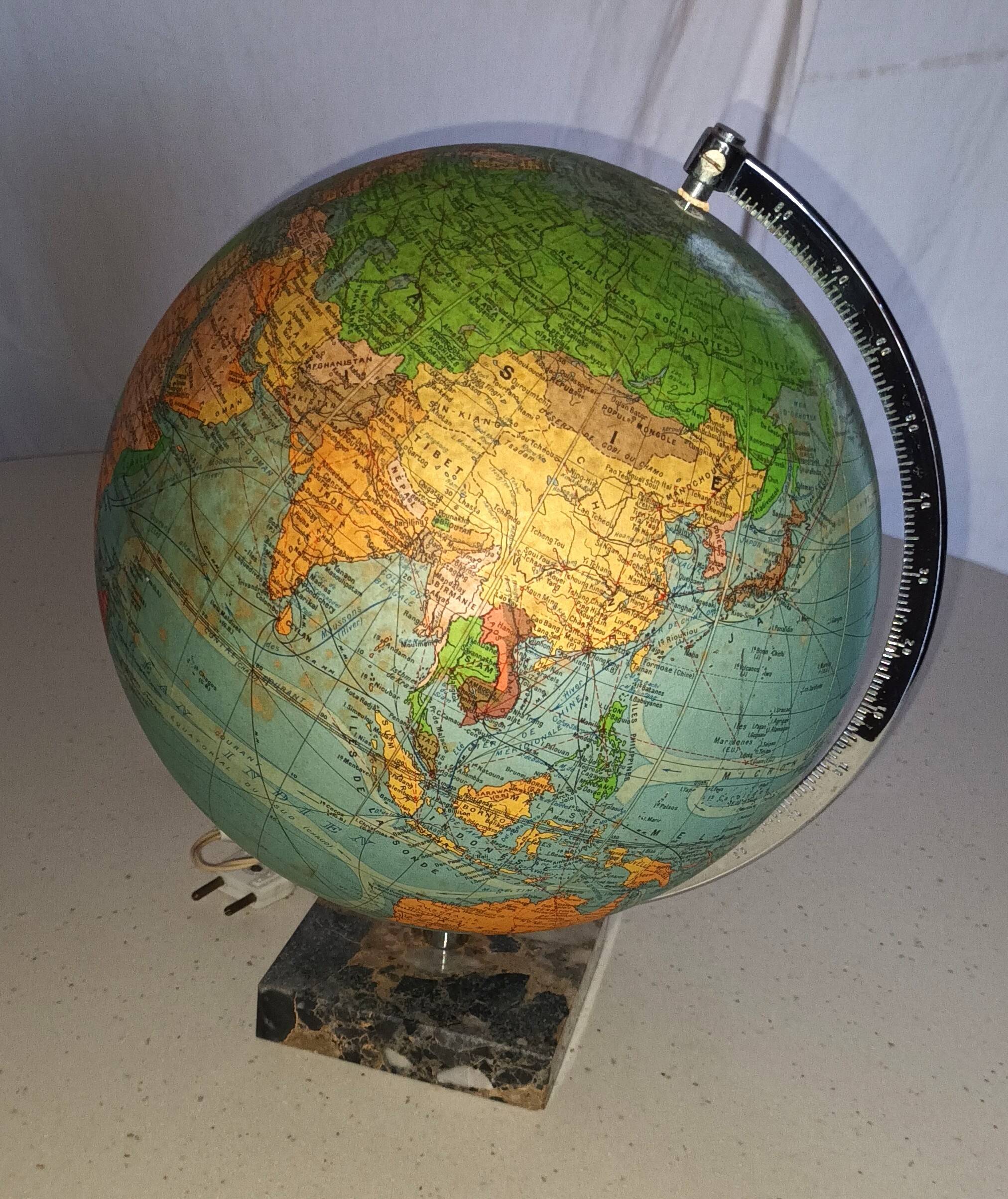 Illuminated terrestrial globe Perrina from the 1950s/60s.