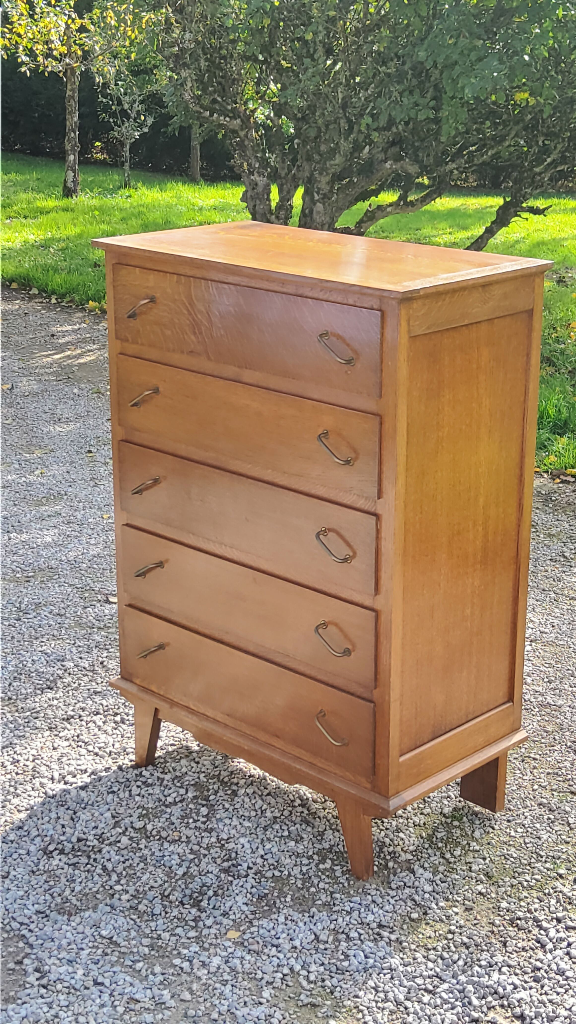 Oak chest of drawers 50s oak feet compass 5 drawers