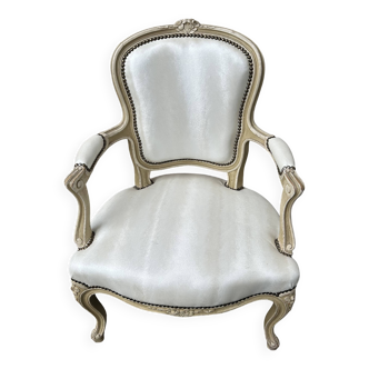 Animal hair cabriolet armchair