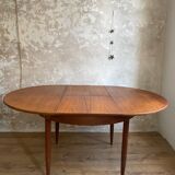 Extension table