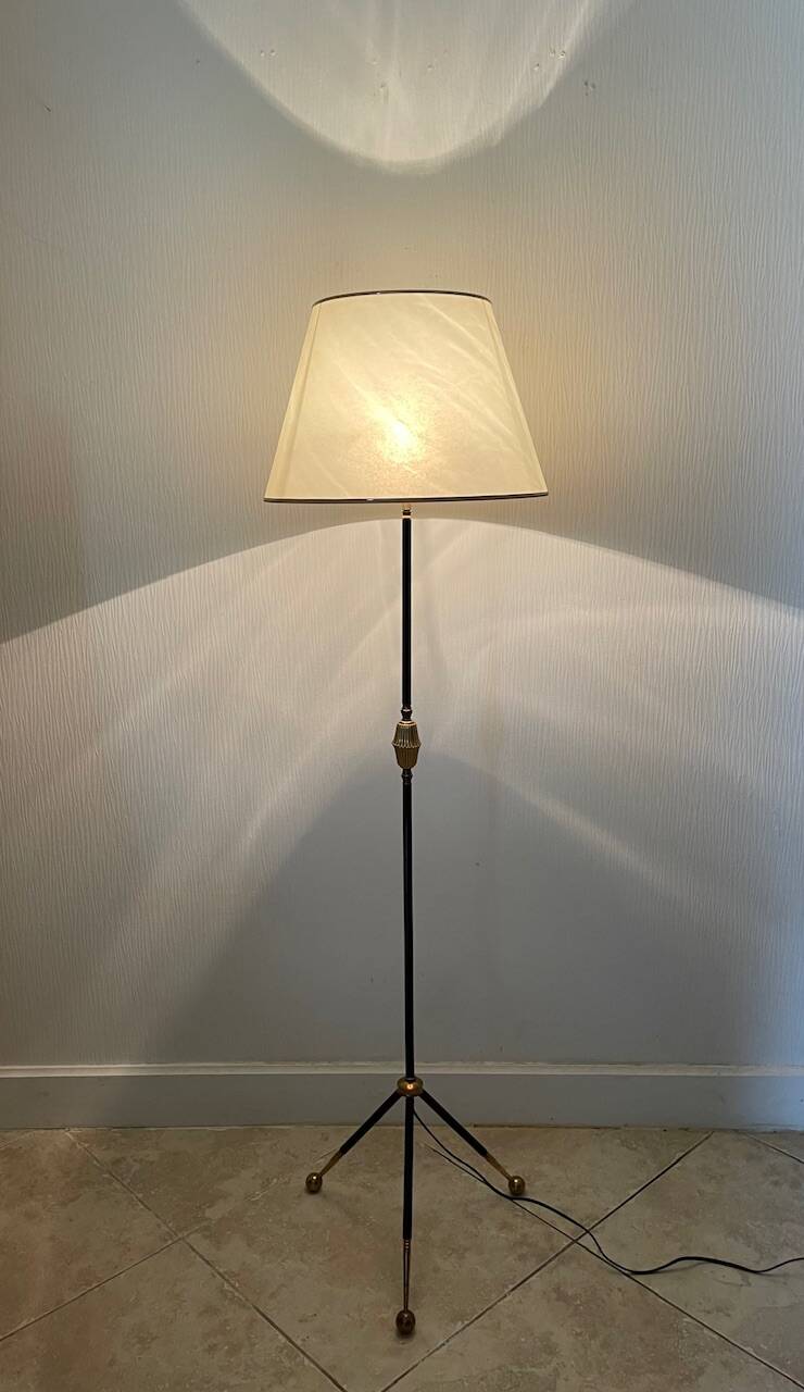 Vintage floor lamp, brass decorations, tripod legs circa 1960's