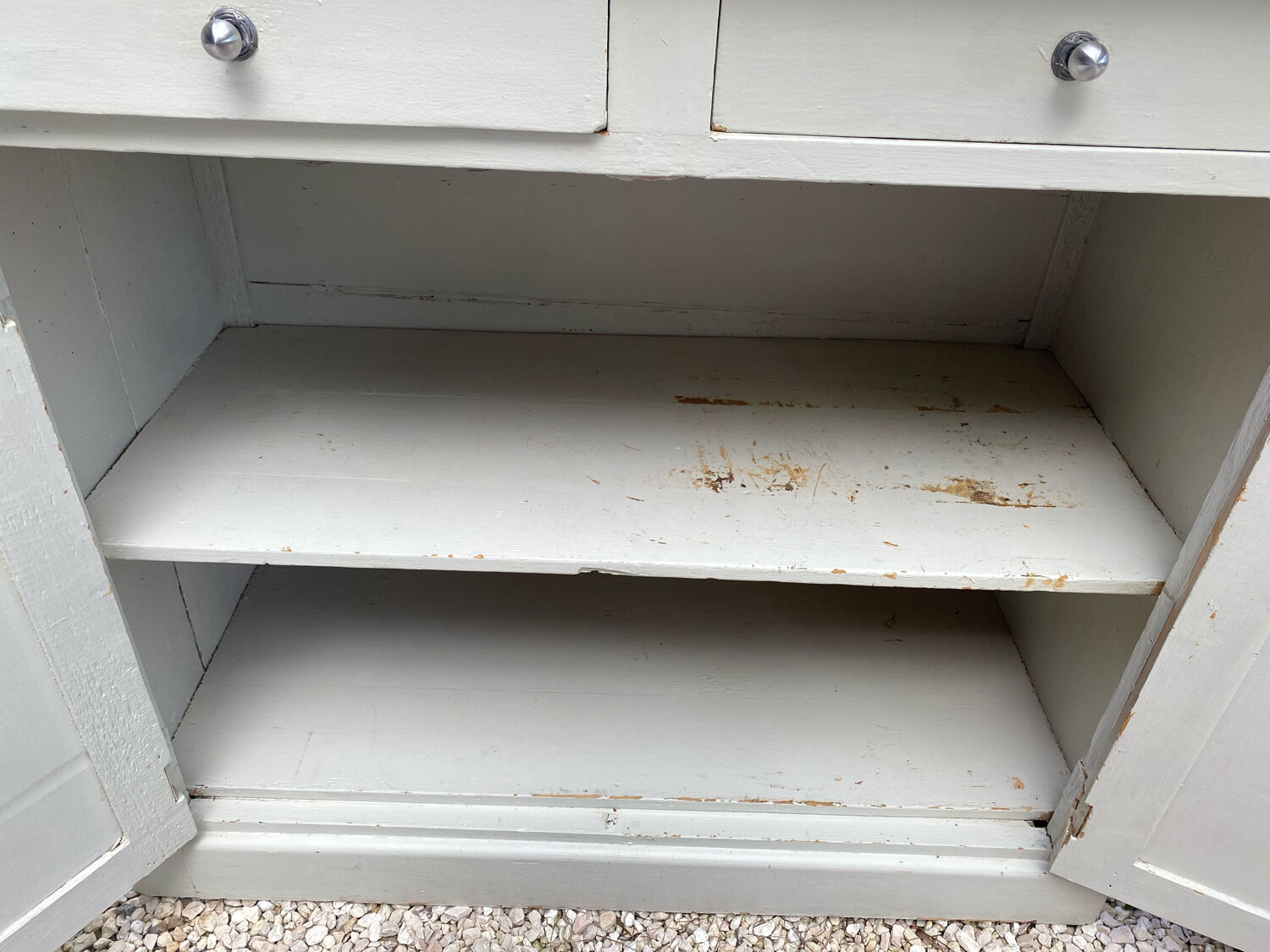 Patinated sideboard 2 drawers and 2 doors