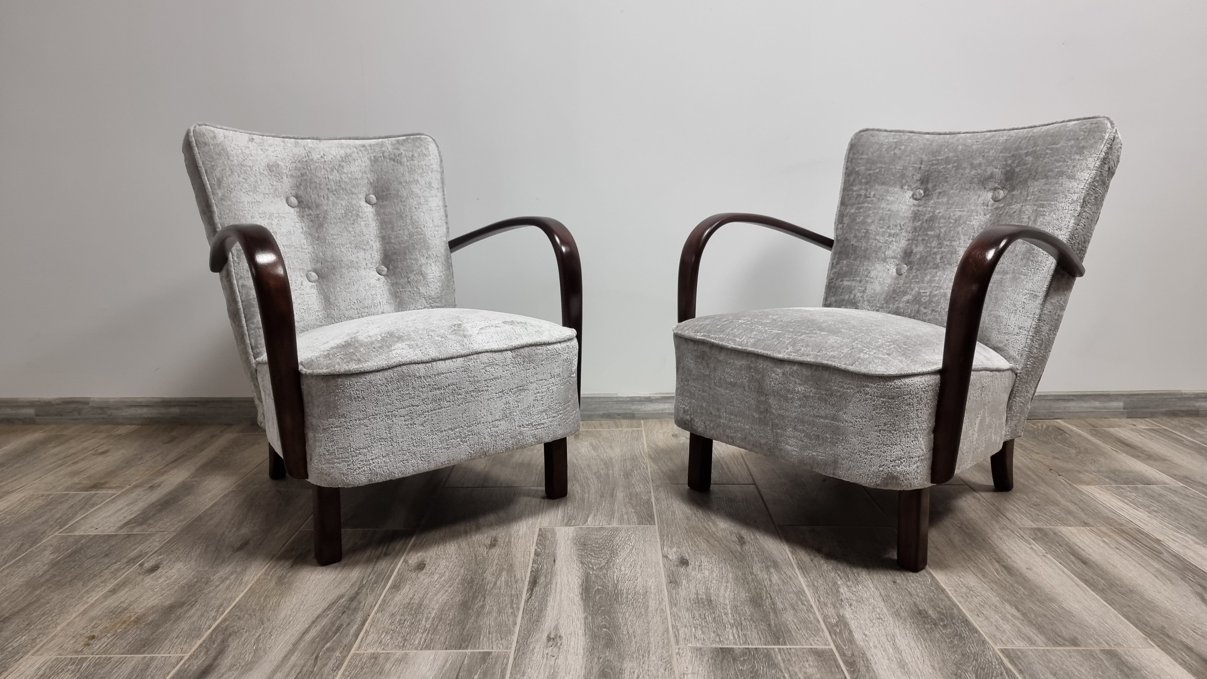 Armchairs by Jindrich Halabala for Up Závody, Set of 2