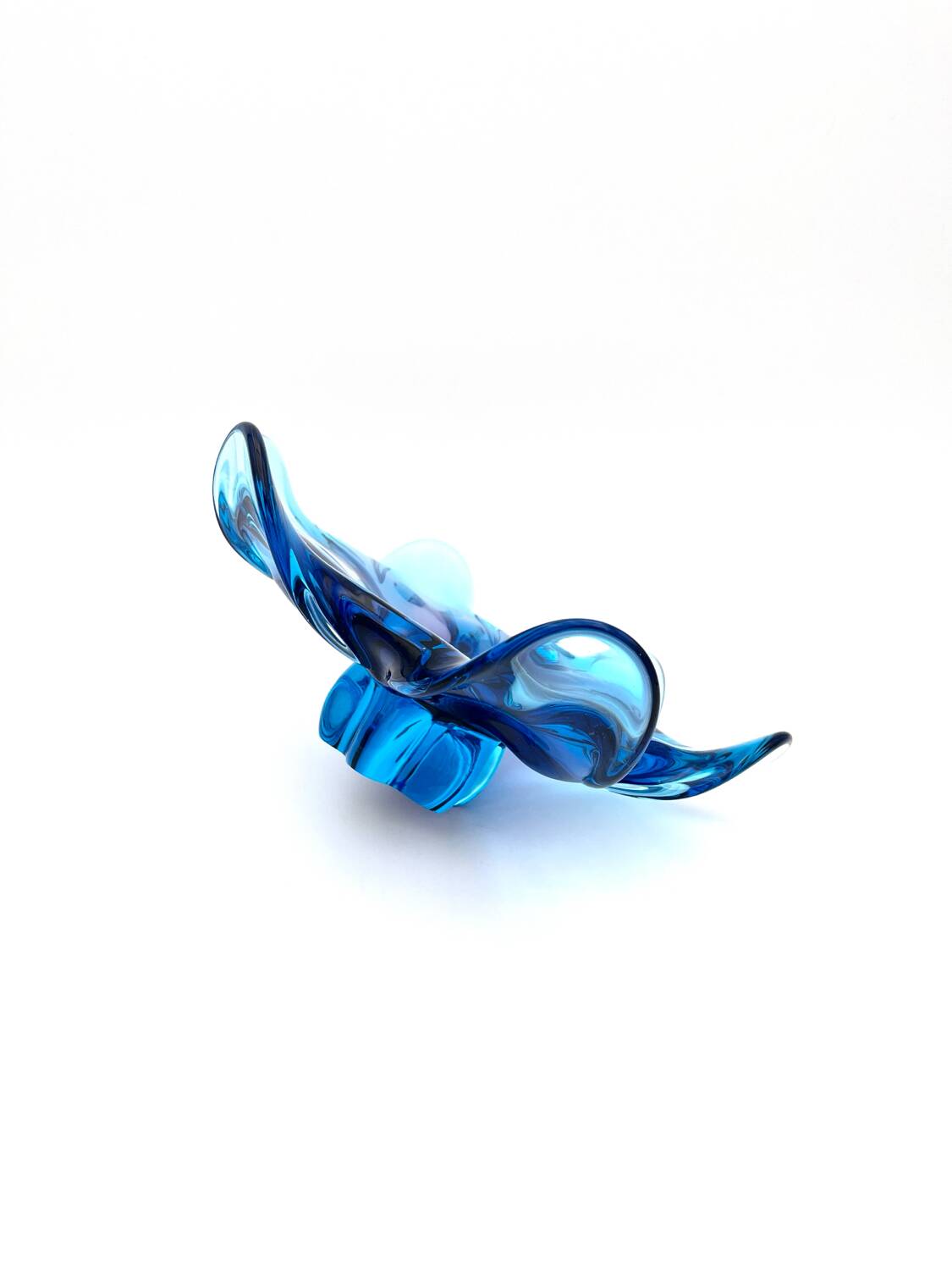 Coupe Centrepiece - Solid Bohemian Crystal - Amethyst Blue
