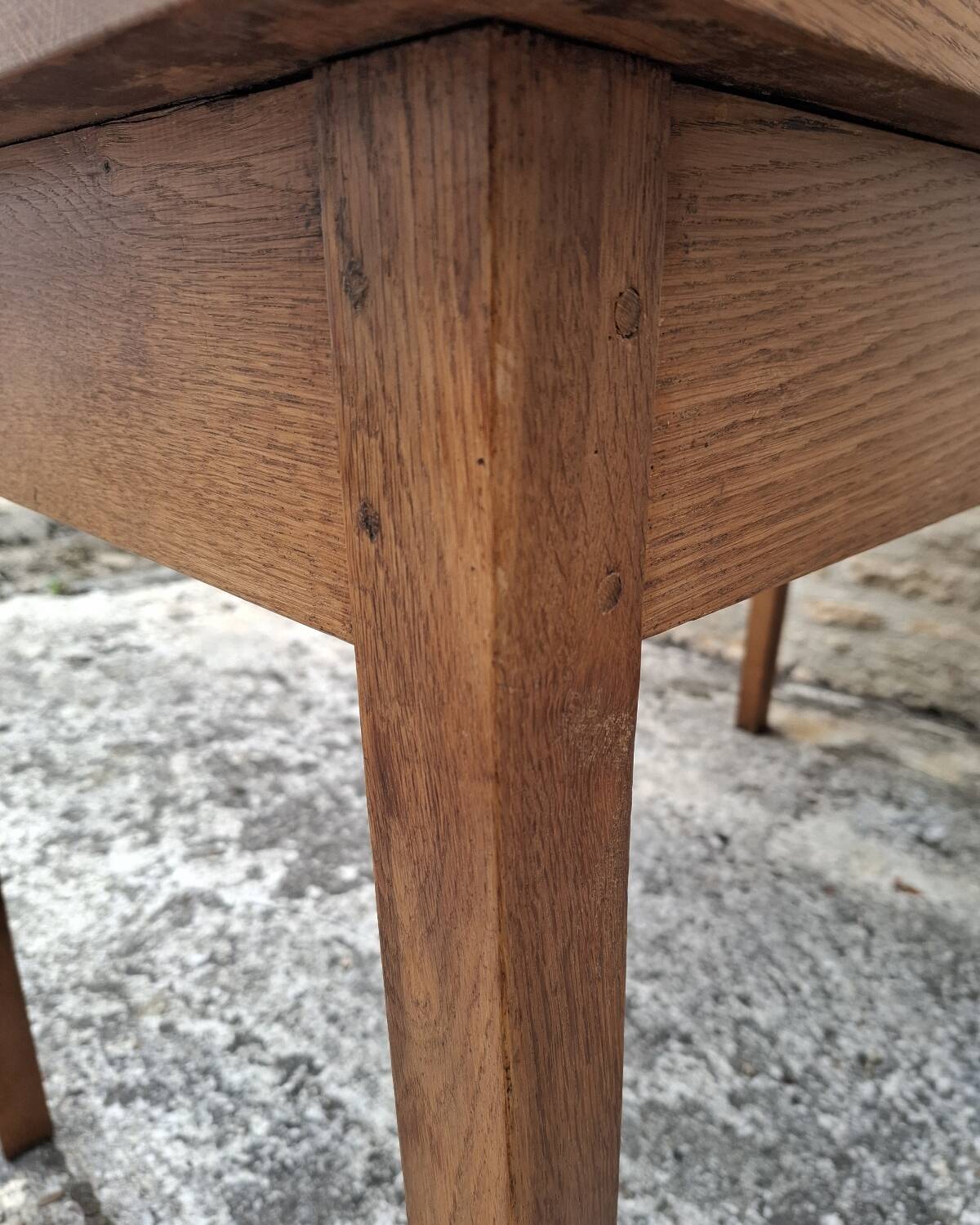 Oak farmhouse table 129 cm x 68 cm