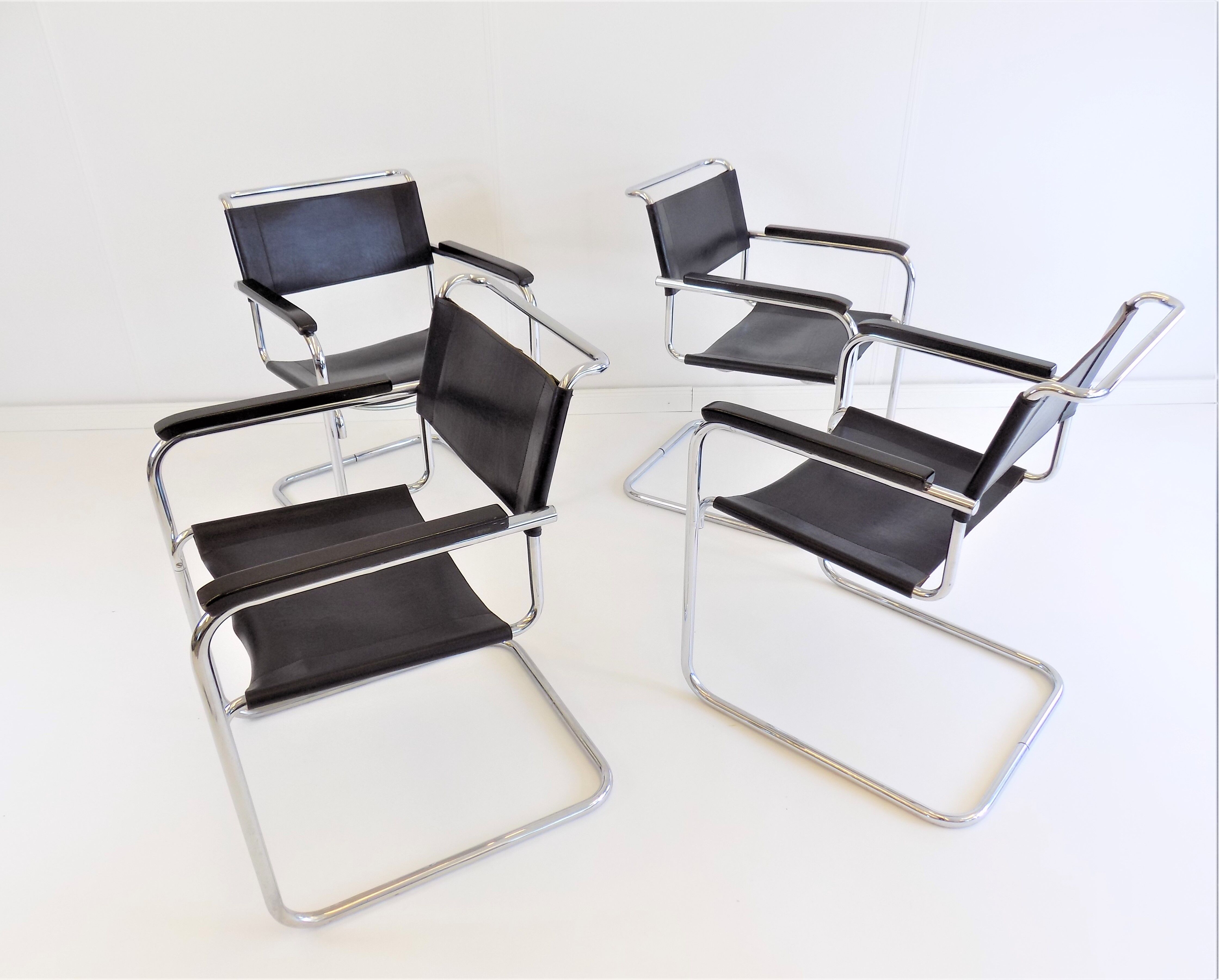 Set de 4 fauteuils Thonet S34 cuir cantilever par Mart Stam