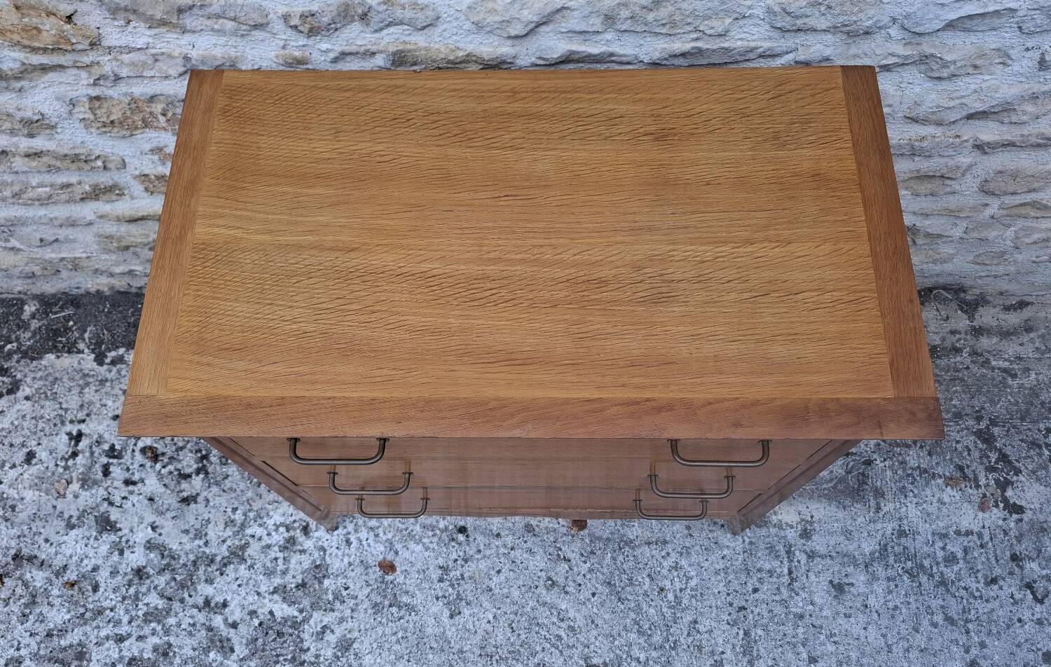 Vintage chest of drawers