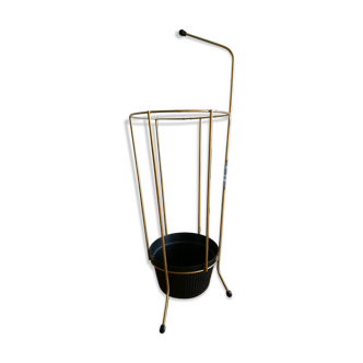Golden umbrella holder