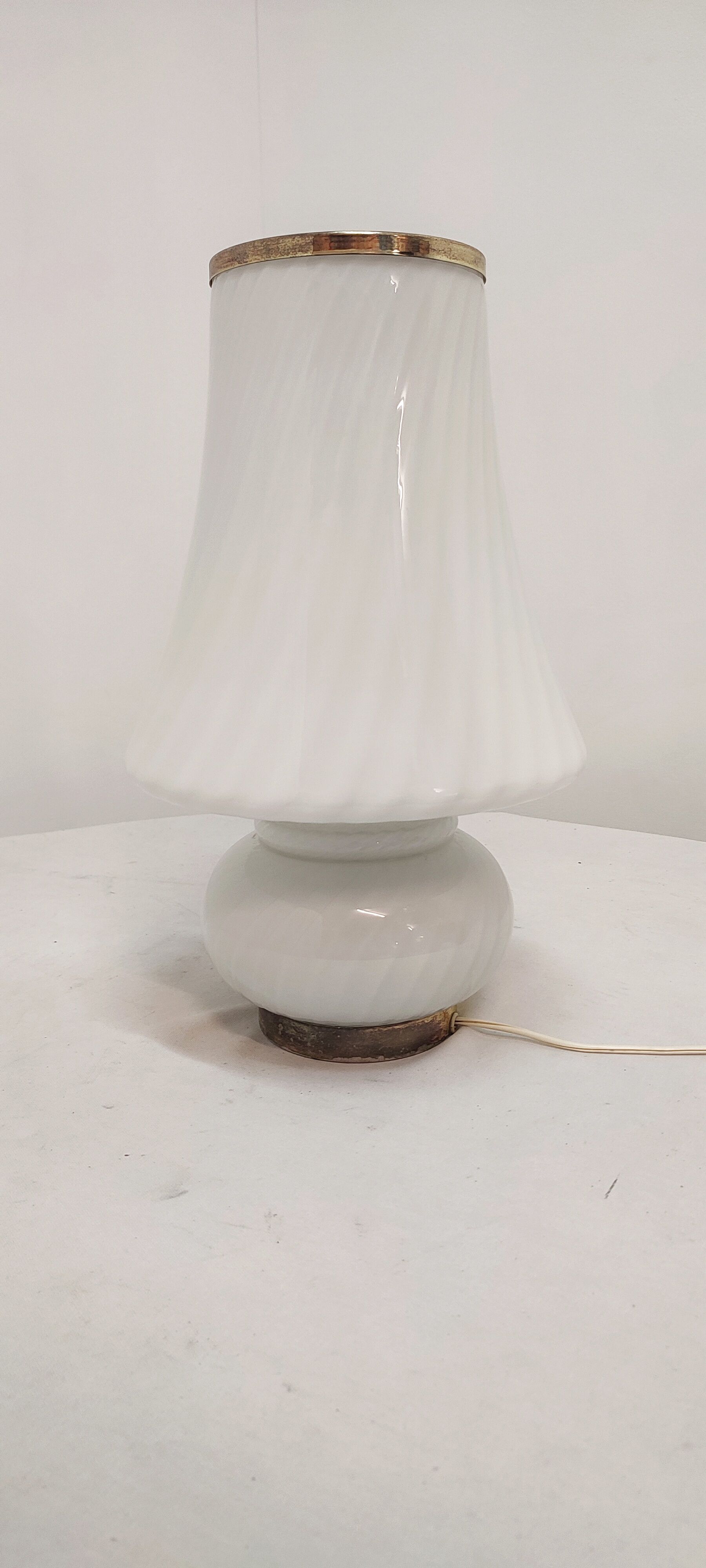 Lampe de table en verre de Murano « champignon ». Italie, années 1970.