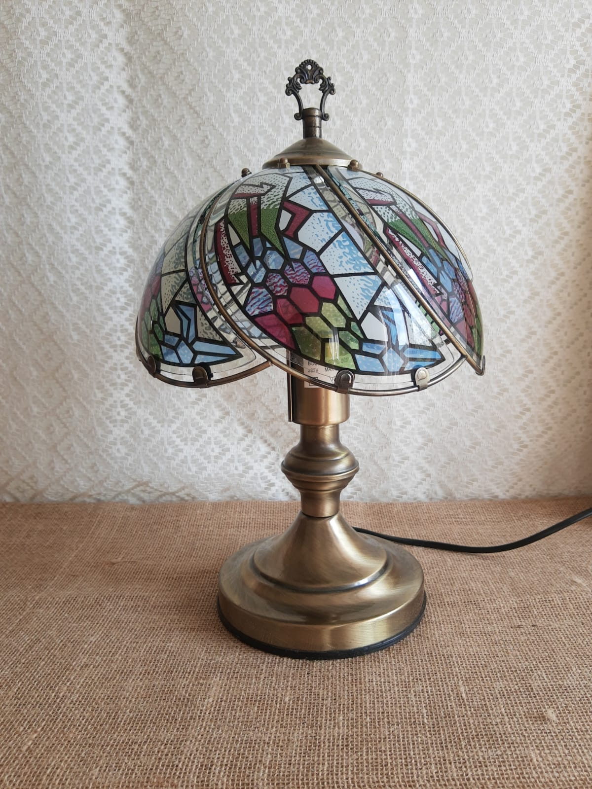 Tactile tiffany style table lamp - vintage