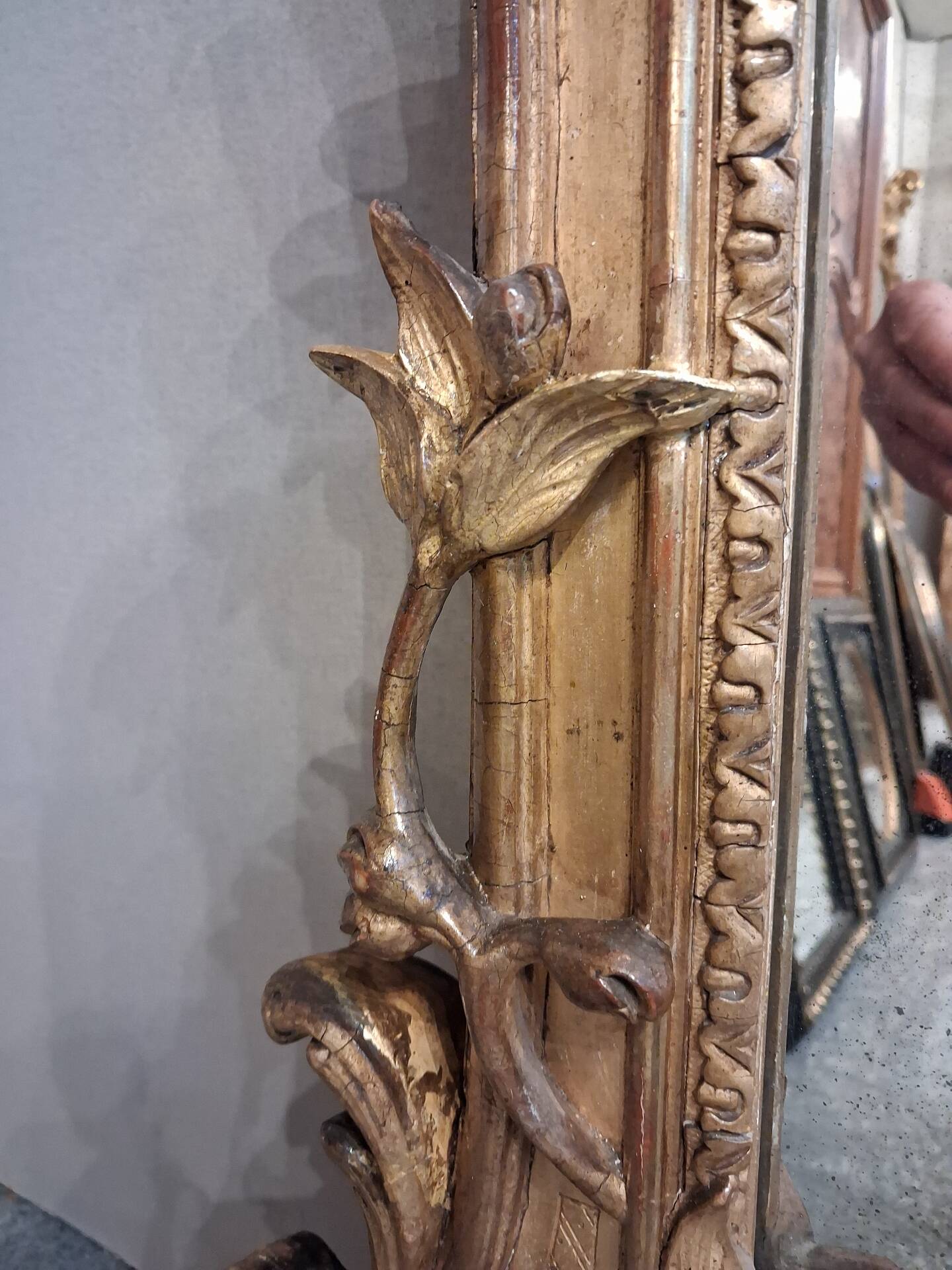 19th-century mirror 132 x 90