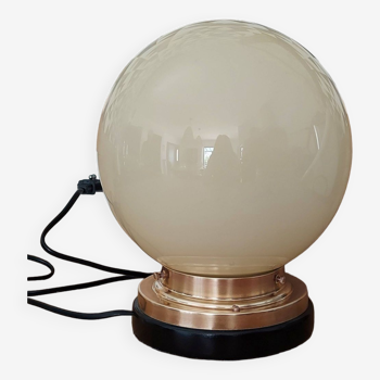 Opaline lamp