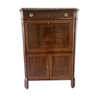 Louis XVI secretary