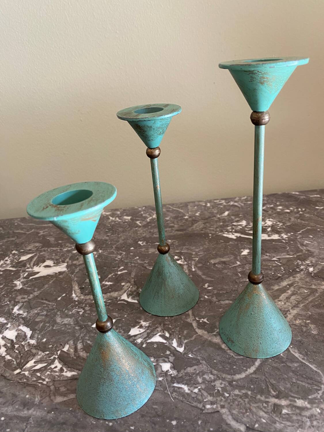 Memphis design candle holder