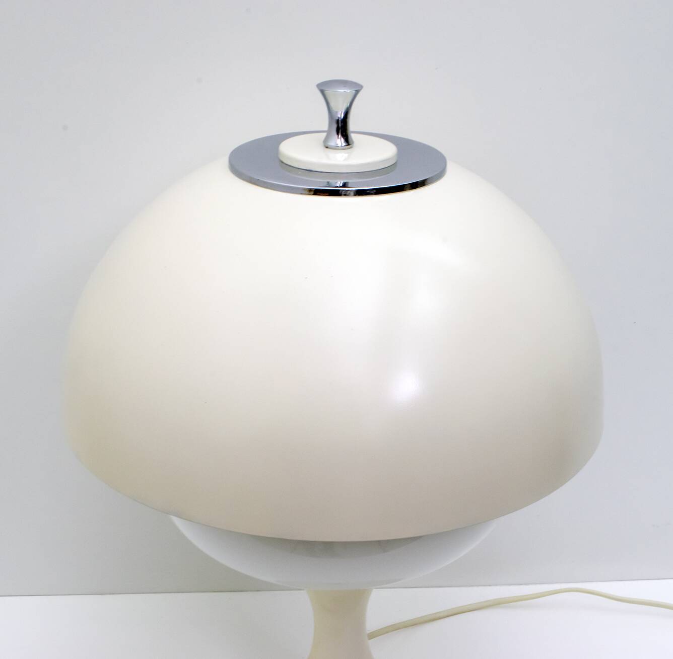 Pair of After Midcentury Italian Lamps, 1960s