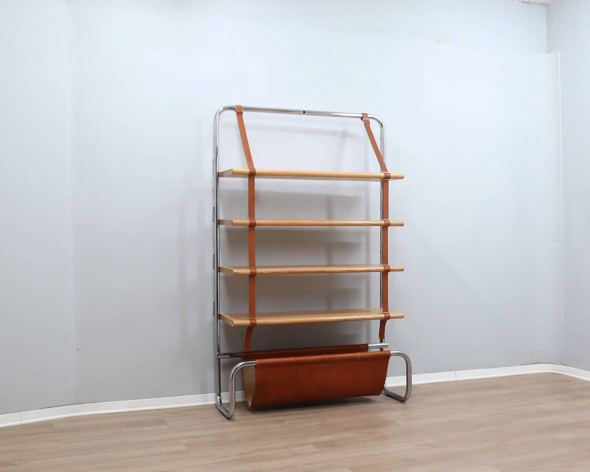 Jumbo bookcase by Luigi Massoni for Poltrona Frau 1970s