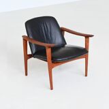 Paire de fauteuils scandinaves en teck et cuir Westnofa Norvège 1960